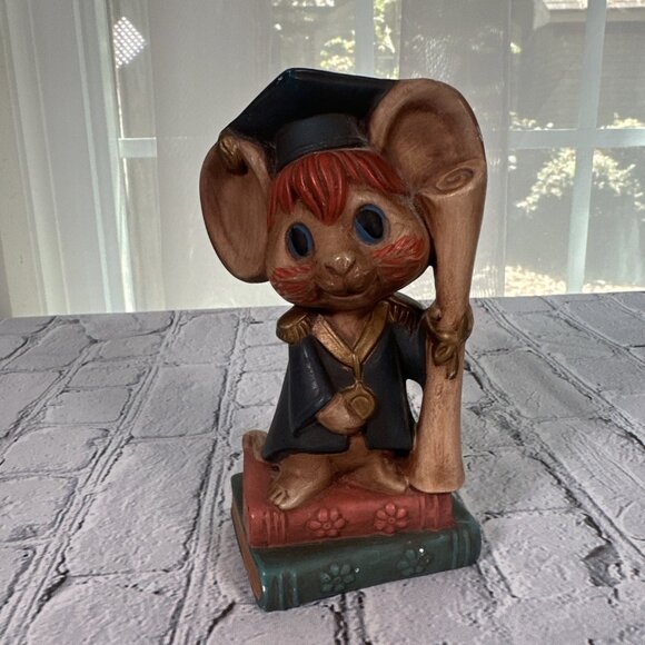 Vintage Ceramic Graduation Graduate Mouse Figurine w/ Cap Diploma Books 6.5" - Picture 1 of 15